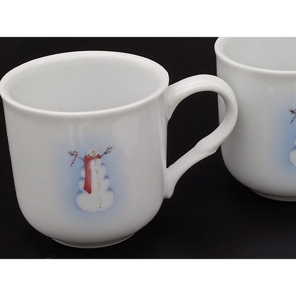 Miniature Snowman Porcelain Tea Party Set 13 Pieces Wicker Picnic Basket Vintage - Picture 6 of 12